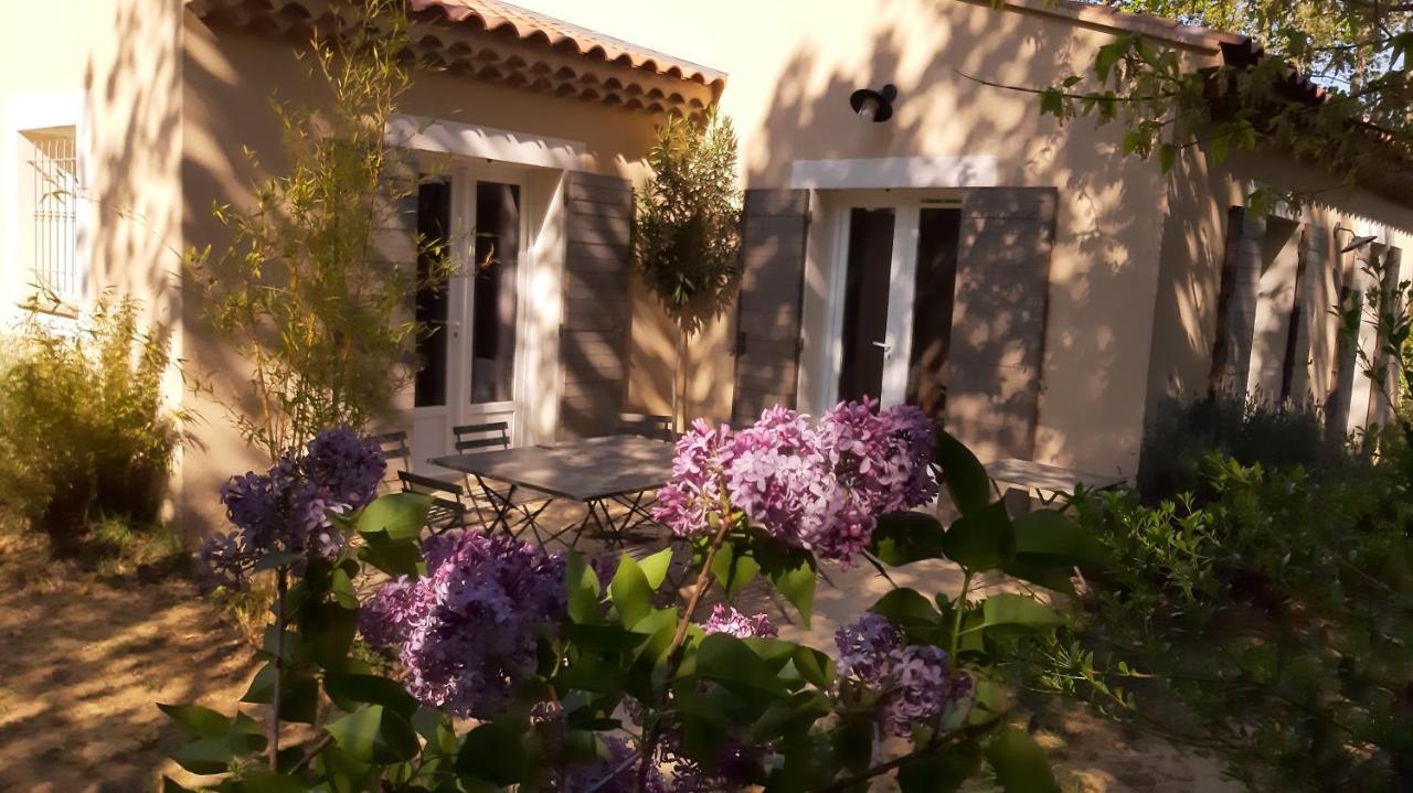 Piolenc Les Lilas Des Chenes מראה חיצוני תמונה